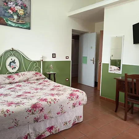 Masseria Della Casa Bed & Breakfast